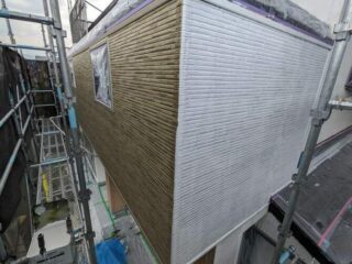 外壁塗装中