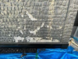 壱番館　バルコニー外側