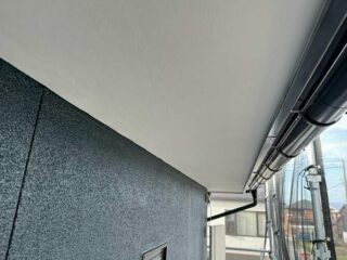 軒天塗装完了