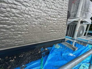 壱番館　バルコニー外側