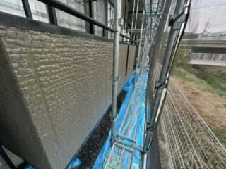 壱番館　バルコニー外側