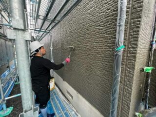 壱番館外壁（1階）