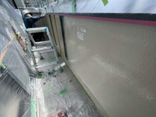 壱番館　バルコニー内側