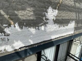 弐番館　バルコニー外側