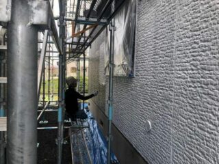 弐番館　一階外壁