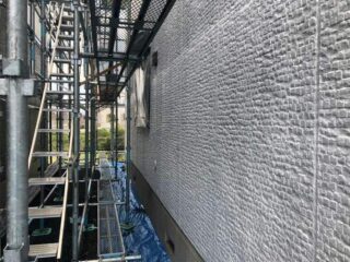 弐番館　一階外壁