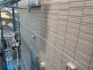 外壁カラー下塗り