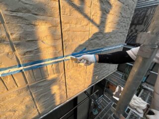 外壁（シーリング充填）