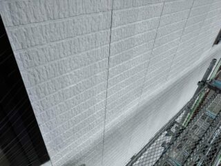 外壁（下塗り完了）