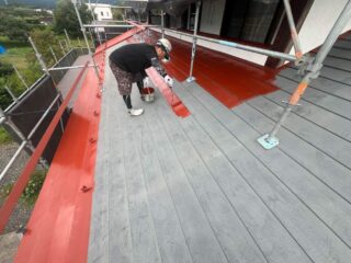 屋根（錆止め下塗り）