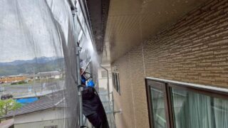 破風、軒樋、高圧洗浄