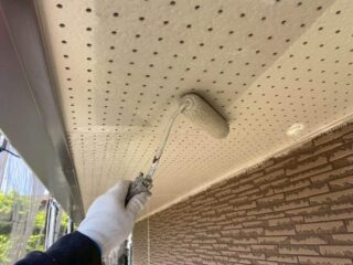 上塗り1回目軒天