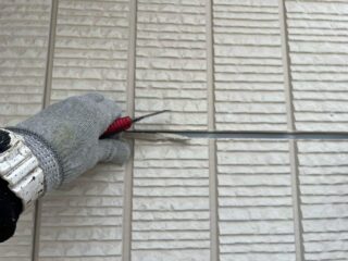 目地シーリング撤去