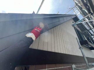 破風目粗し