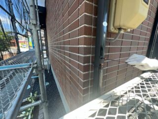 雨樋塗装上塗り